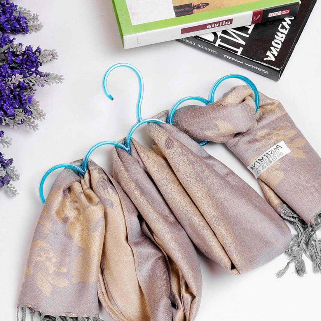 Crystal 5 ring scarf organizer & Hanger - Random Color