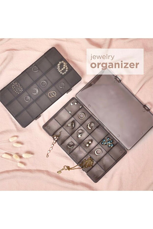 18 Slot Jewelry Organizer