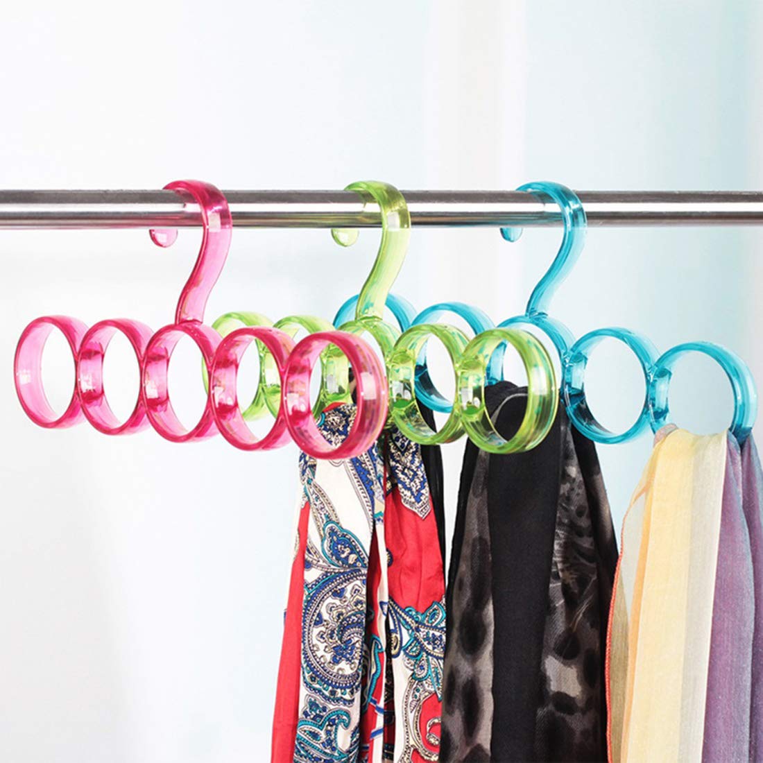 Crystal 5 ring scarf organizer & Hanger - Random Color